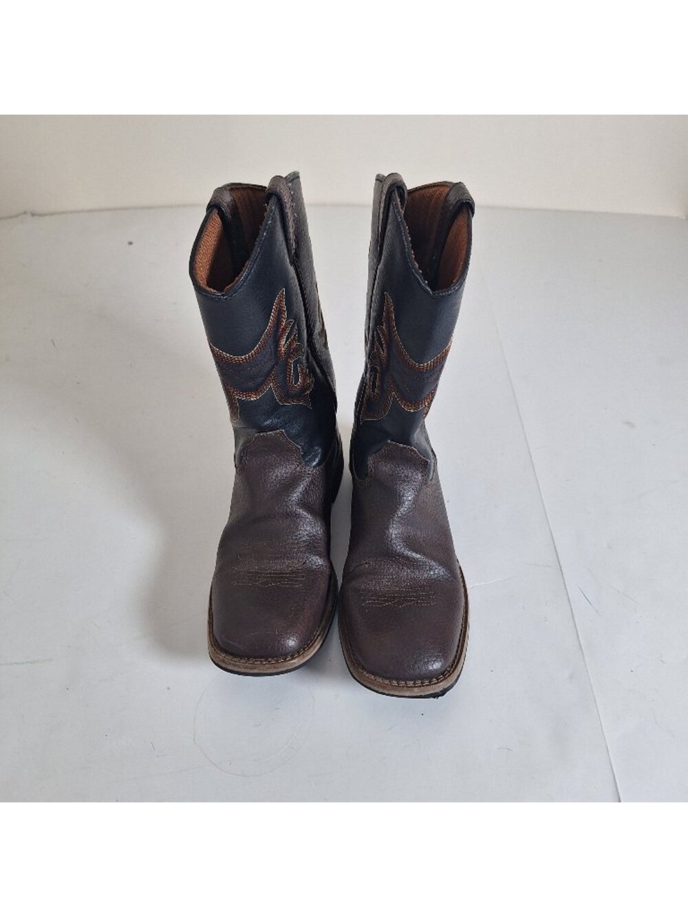 Austin Trading Company Cowboy Boots Youth size 1